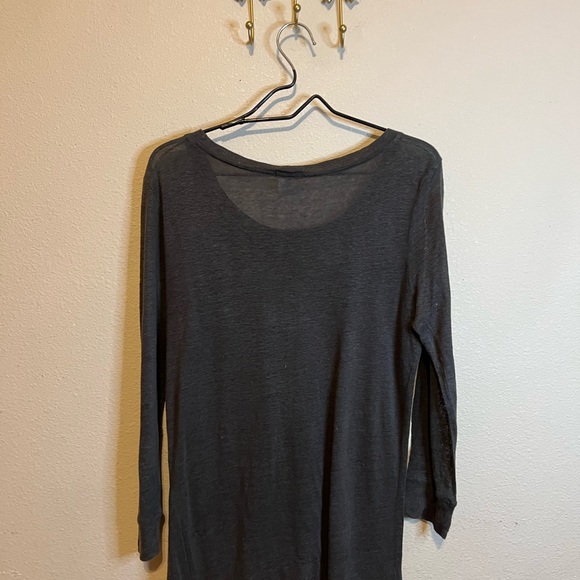 J. Crew Charcoal Long Sleeve Women's Tee. 100% linen   Size S - Picture 5 of 5